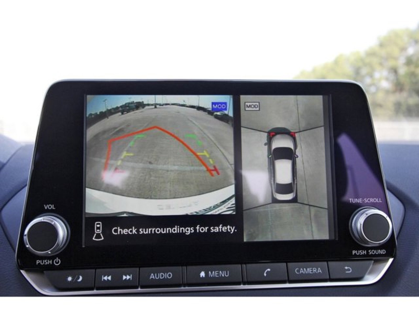 2025 Nissan Sentra SR White at Robbins Nissan