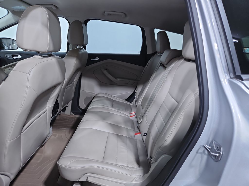 2014 Ford Escape Titanium photo 24