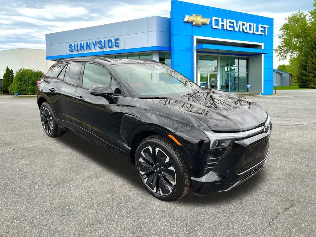 2025 Chevrolet Blazer EV RS photo 2