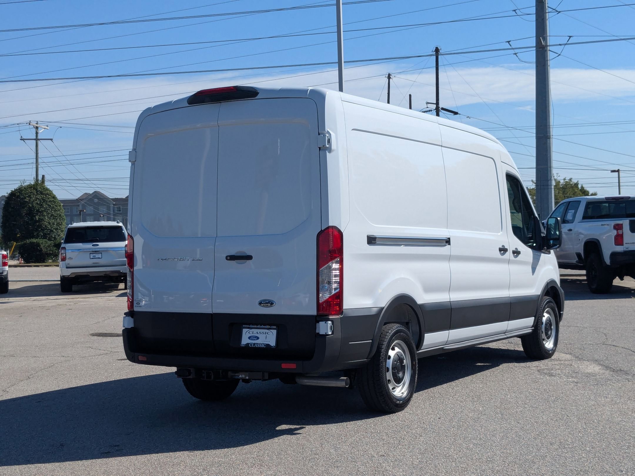 2025 Ford Transit Cargo Van photo 4