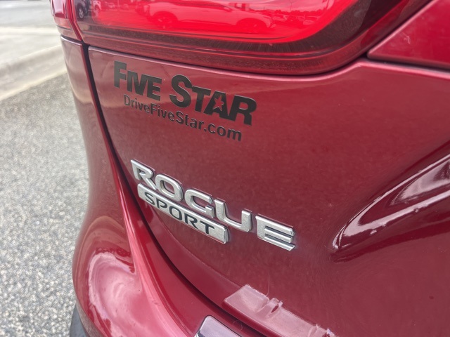2020 Nissan Rogue Sport SV photo 27