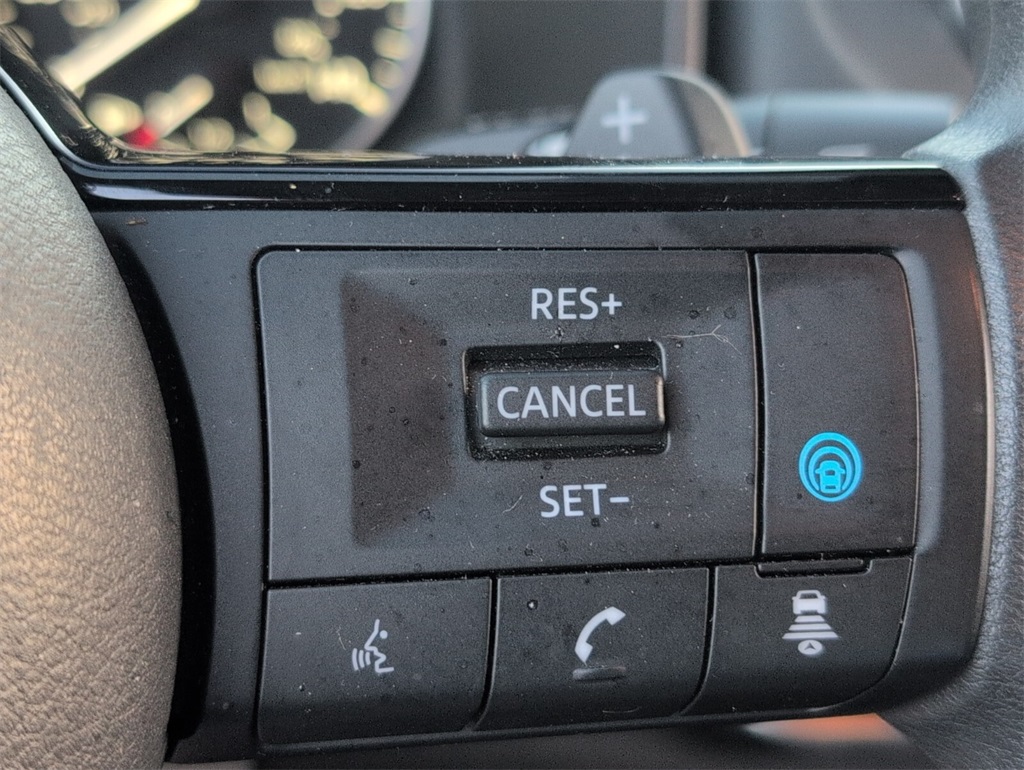 2023 Nissan Rogue SV photo 20