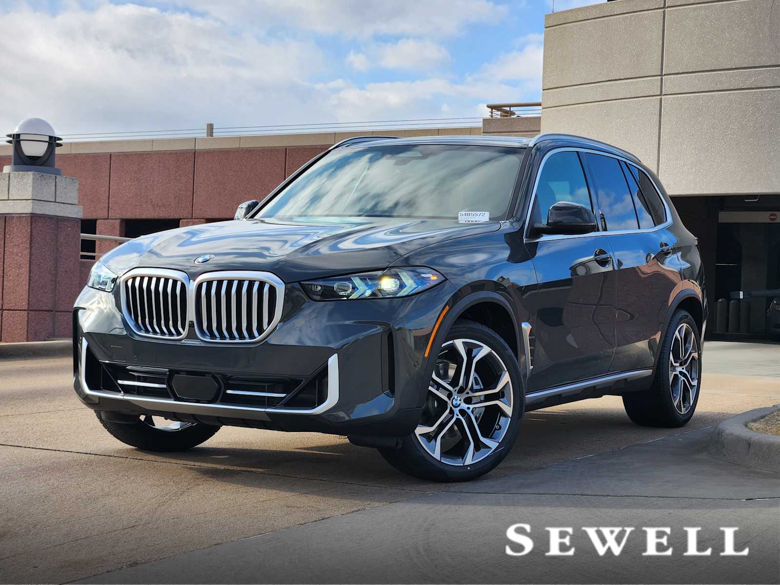 2026 BMW X5 40i's photo