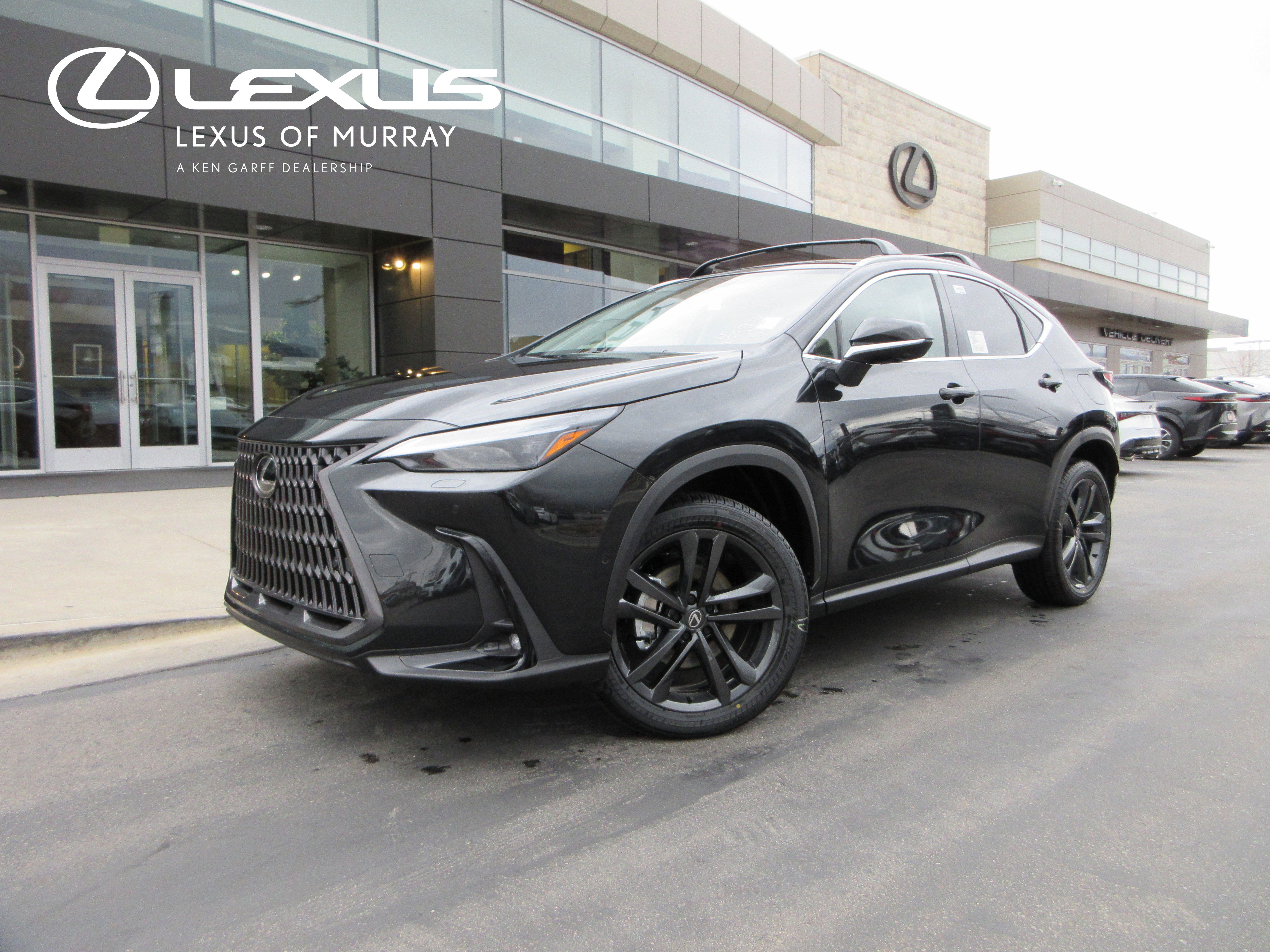 2026 Lexus NX PHEV 450h+'s photo