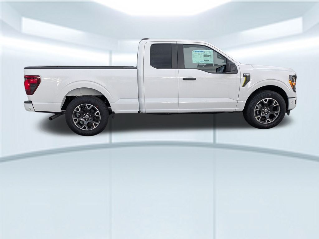 2025 Ford F-150 STX photo 3