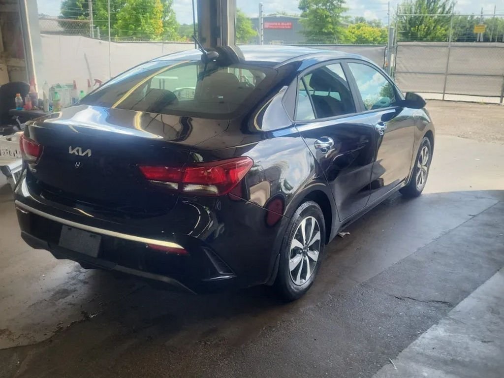2022 Kia Rio S photo 4