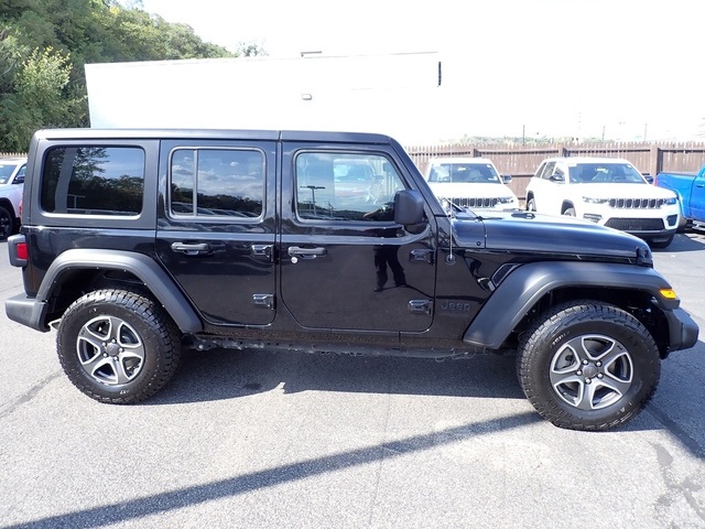 2022 Jeep Wrangler Unlimited Sport S photo 7