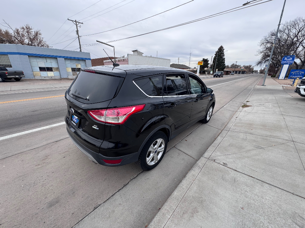 2016 Ford Escape SE photo 4
