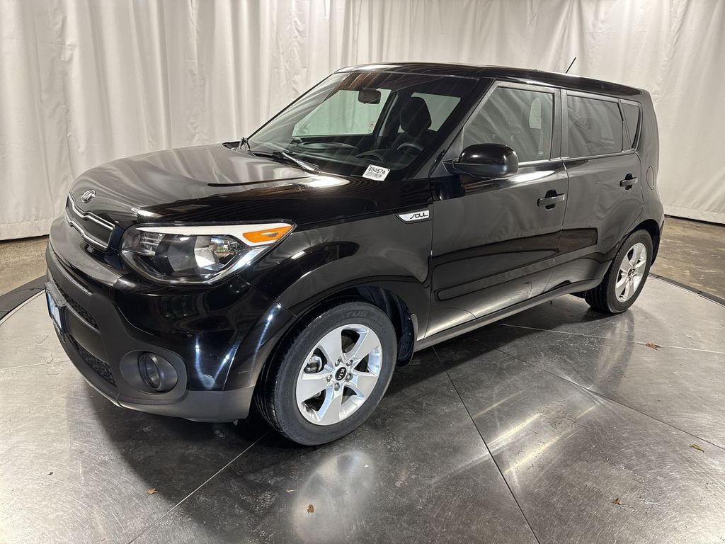 2019 Kia Soul Base's photo