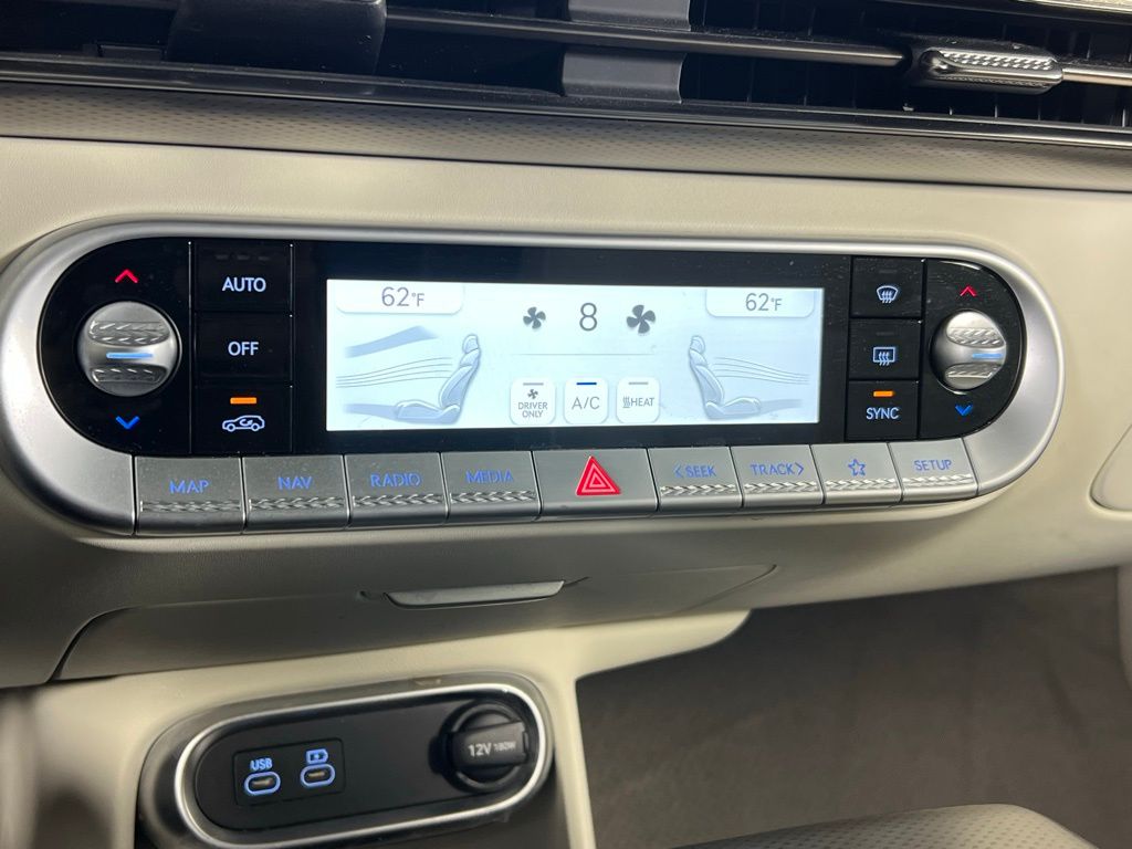 2023 Genesis GV60 Performance photo 20