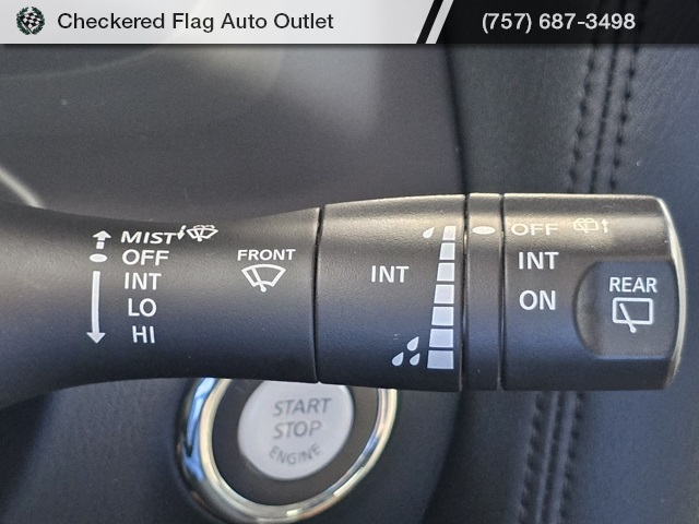 2021 Nissan Armada SL photo 25