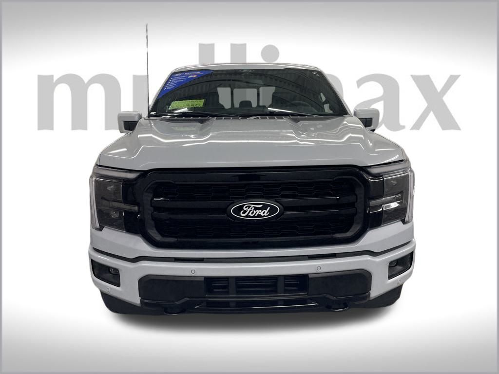 2025 Ford F-150 Lariat photo 11