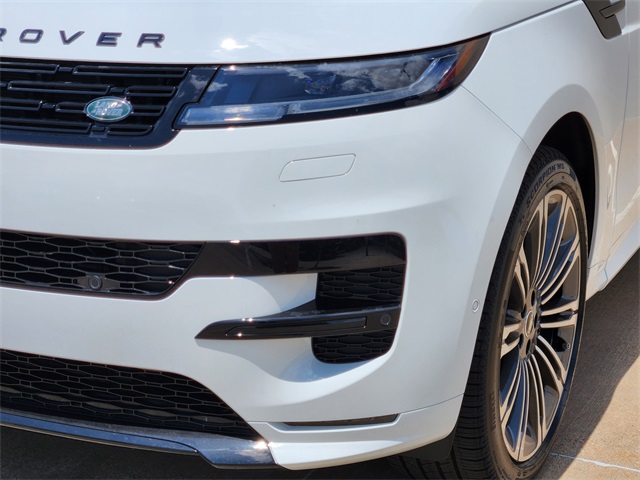 2025 Land Rover Range Rover Sport SE photo 3