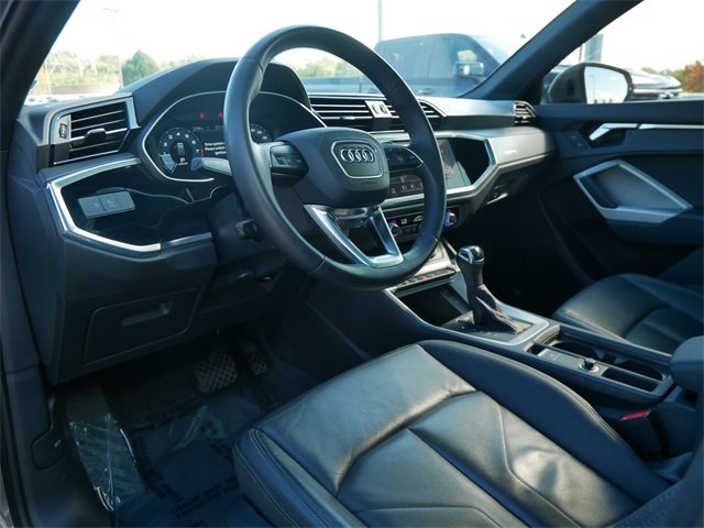 2023 Audi Q3 S line Premium photo 11
