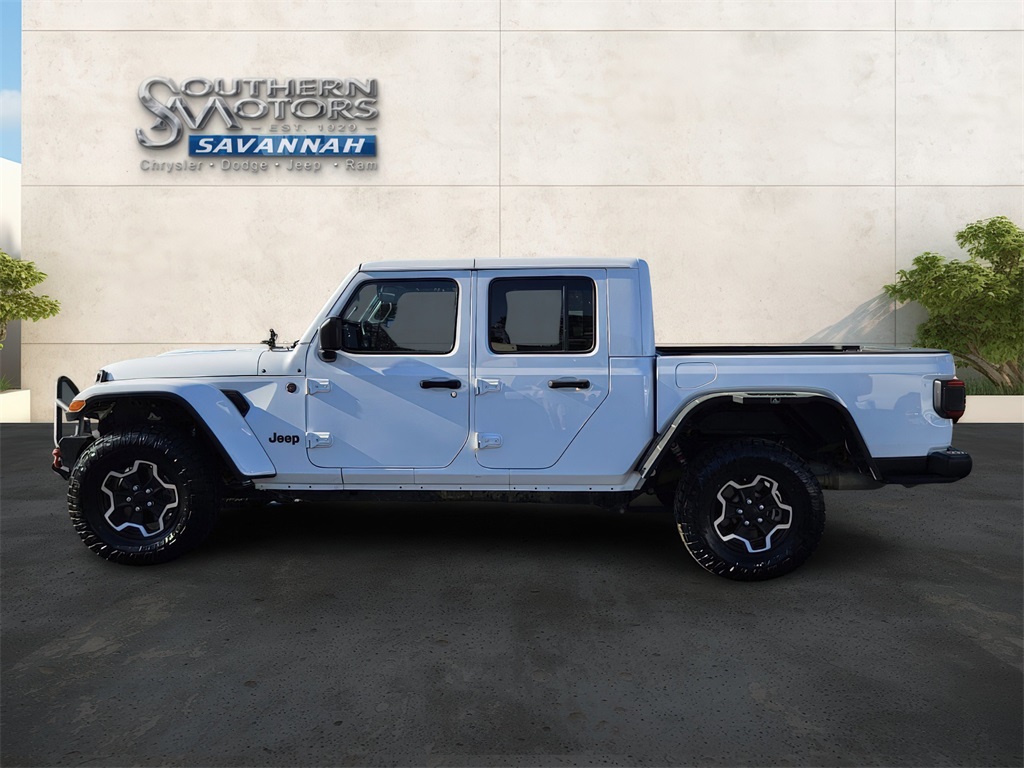 2021 Jeep Gladiator Rubicon photo 2