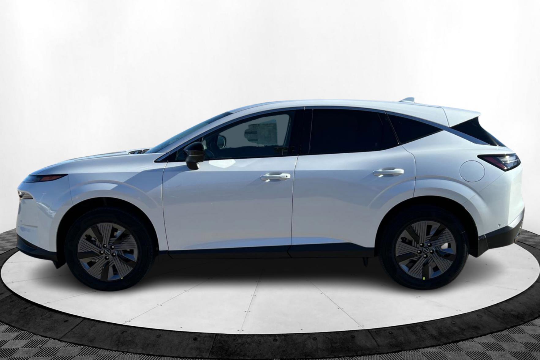 2025 Nissan Murano SL photo 2