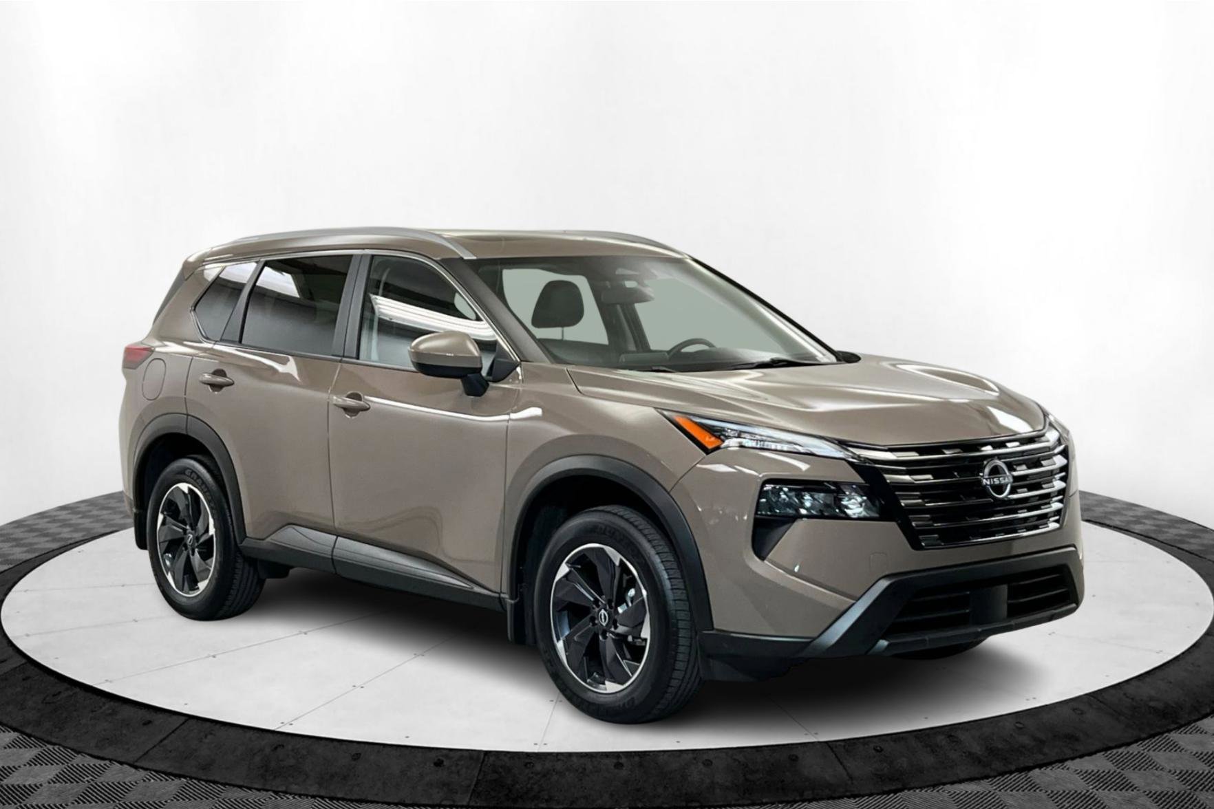 2024 Nissan Rogue SV photo 7