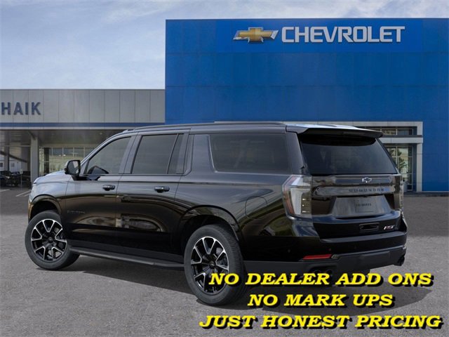 2025 Chevrolet Suburban RST photo 2