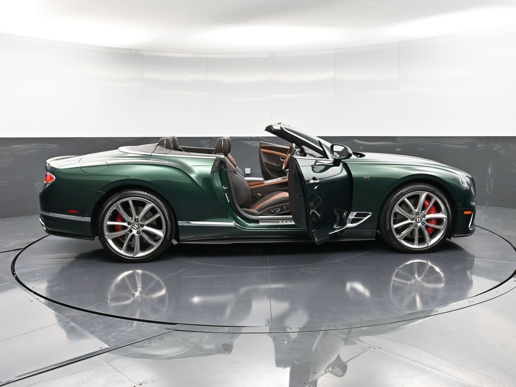 2020 Bentley Continental GT V8 photo 32