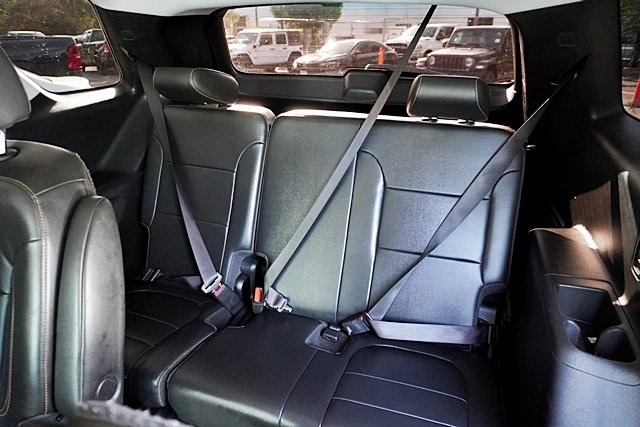 Used 2021 White Chevrolet LT Leather image 16