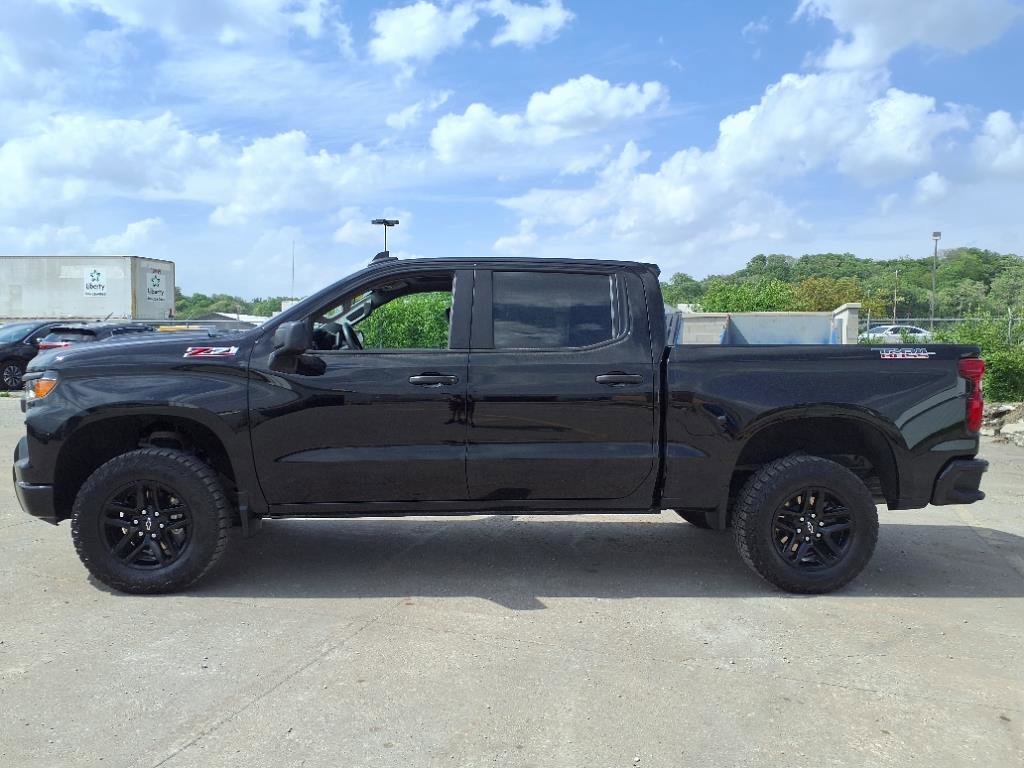 2024 Chevrolet Silverado 1500 Custom Trail Boss photo 4