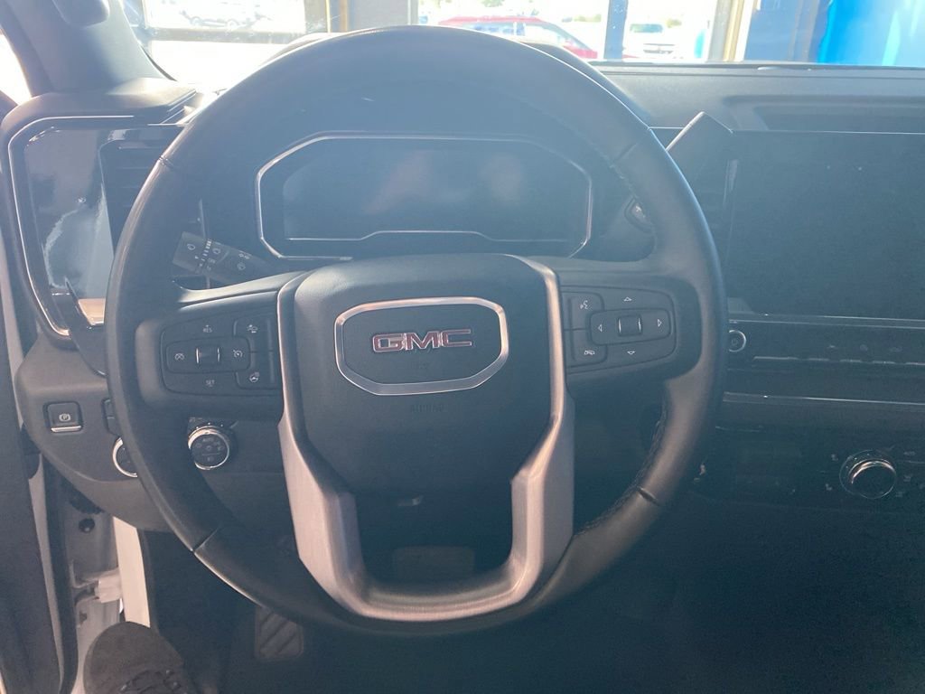 2025 Gmc Sierra 1500 SLT photo 2