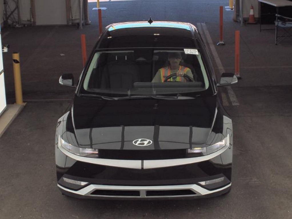Used 2023 Hyundai IONIQ 5 SEL with VIN KM8KNDAF2PU200316 for sale in Parma, OH