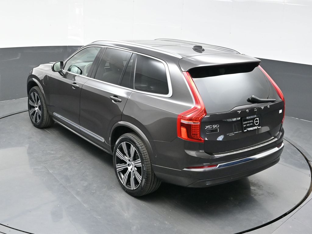 2024 Volvo XC90 T8 Plus photo 29