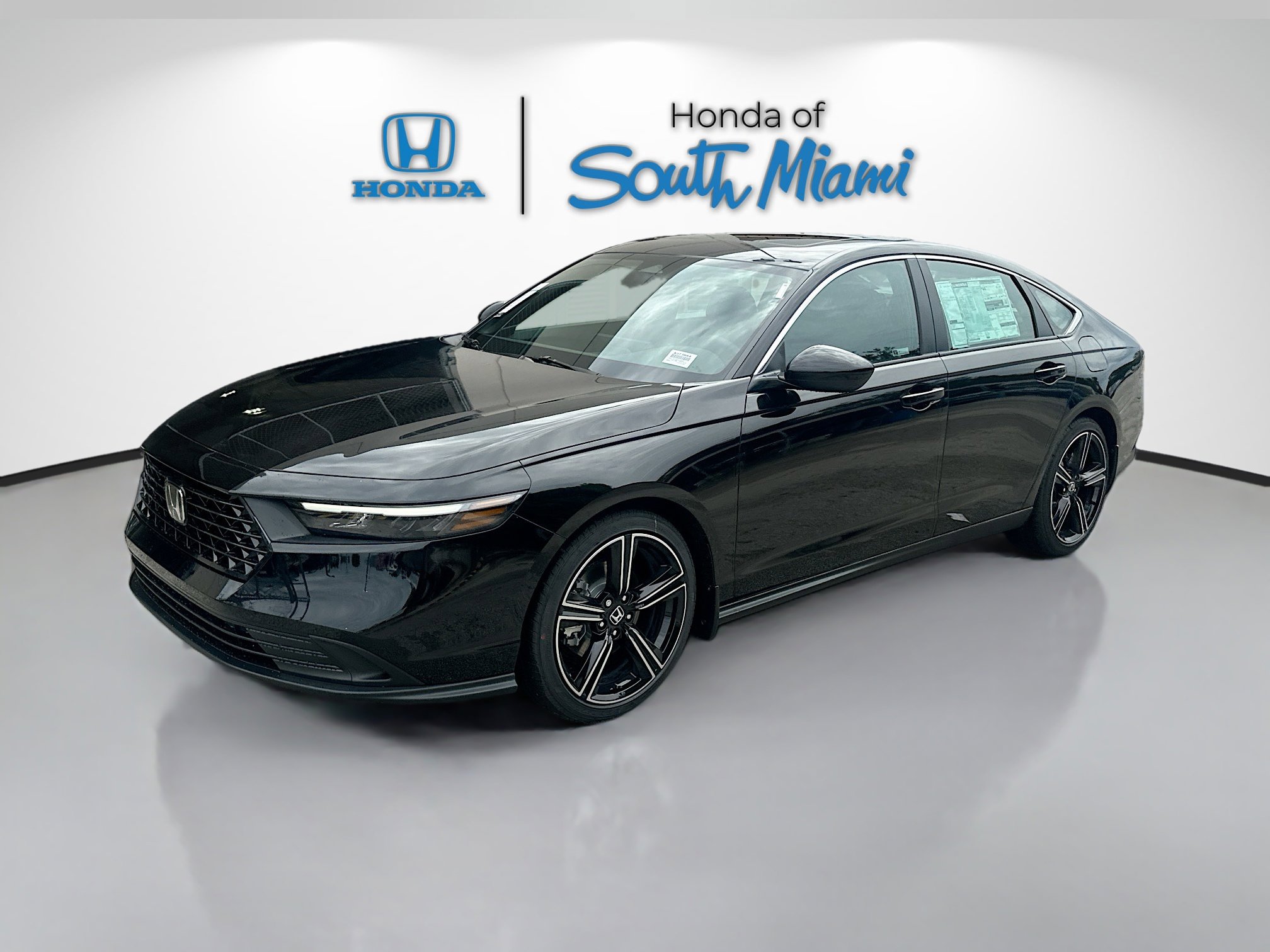 2025 Honda Accord Hybrid Sport photo 3
