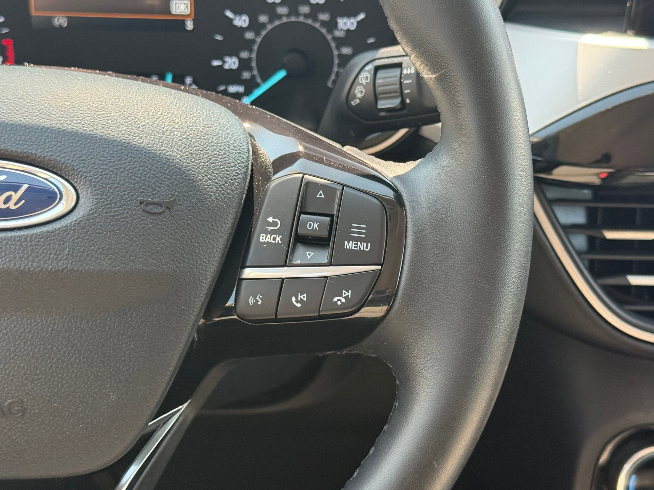 2022 Ford Escape SE photo 20
