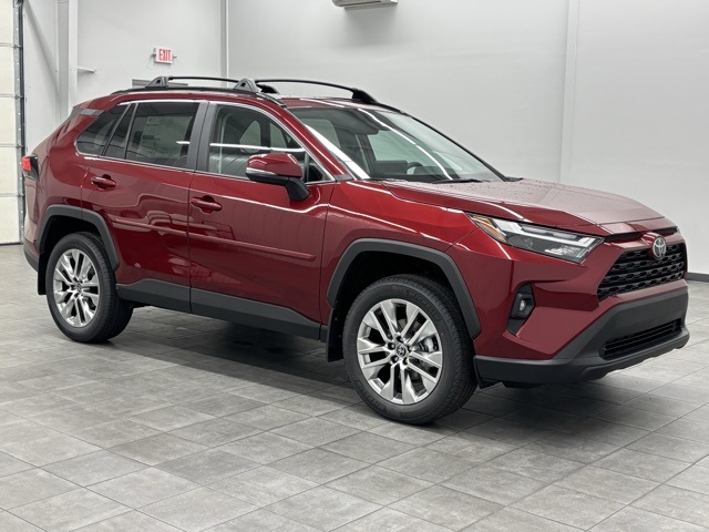 2025 Toyota RAV4 XLE Premium's photo