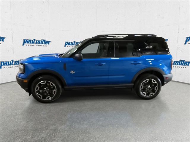 2025 Ford Bronco Sport Outer Banks photo 3