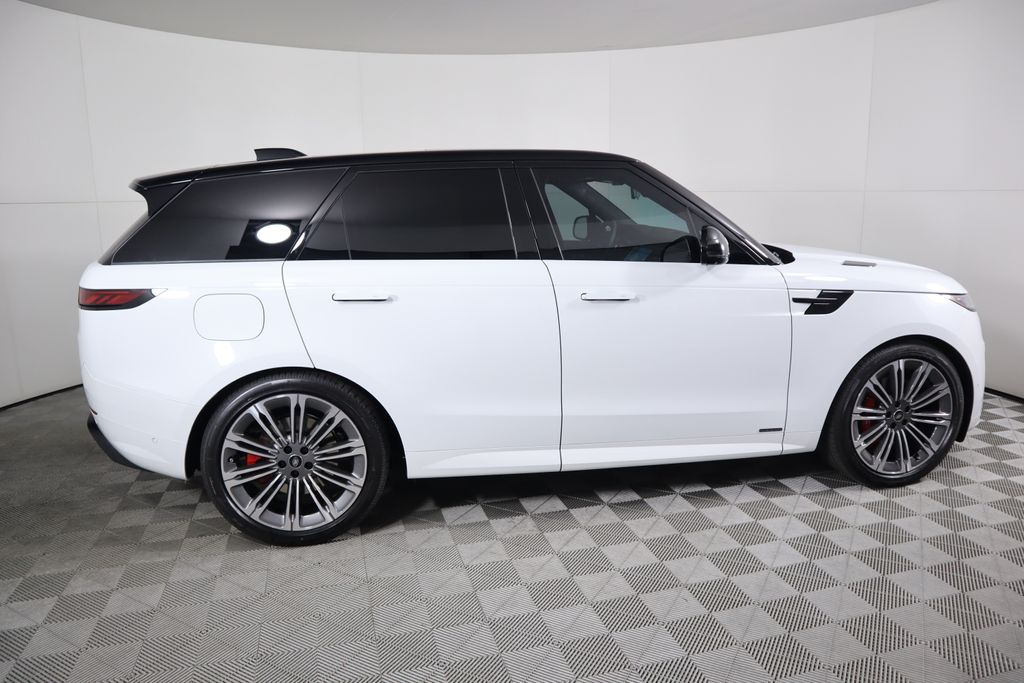 2025 Land Rover Range Rover Sport Autobiography photo 3