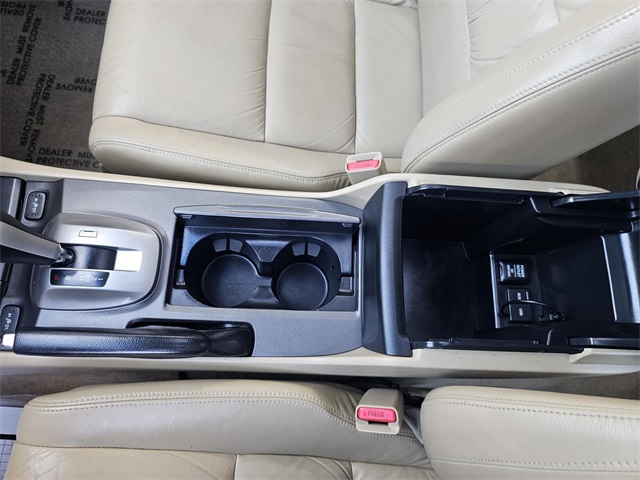 2012 Honda Accord EX-L photo 38