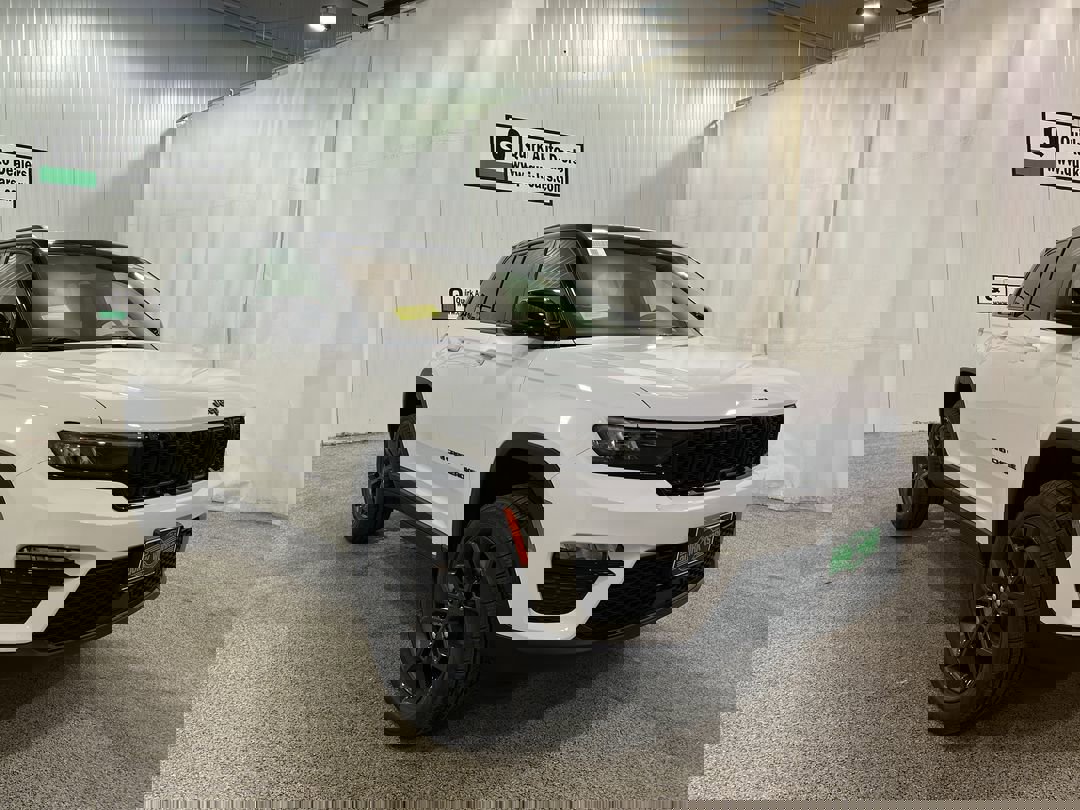 2025 Jeep Grand Cherokee Limited's photo