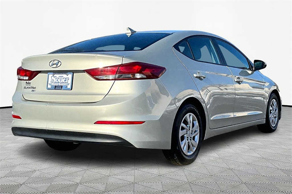Used 2017 Hyundai Elantra SE with VIN 5NPD74LF7HH099841 for sale in Kansas City