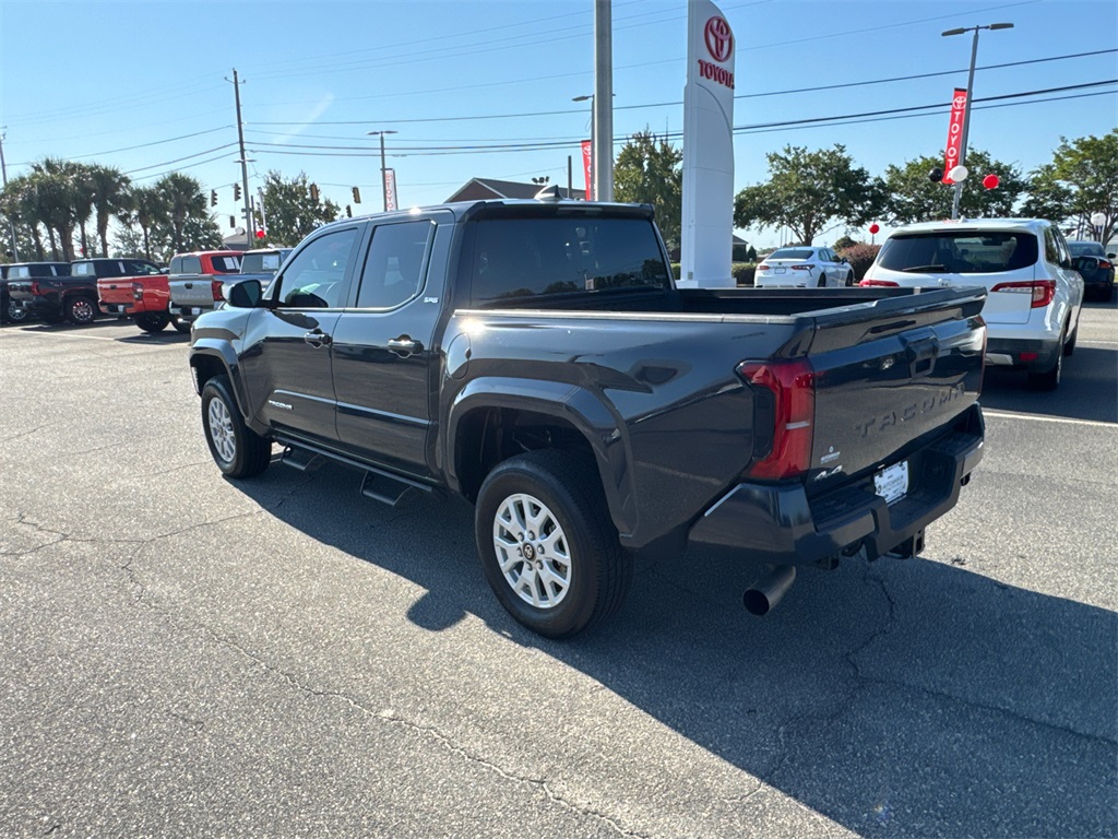 2024 Toyota Tacoma SR5 photo 4