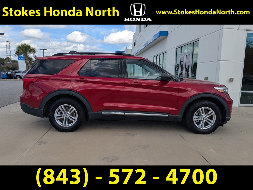 2022 Ford Explorer XLT photo 3