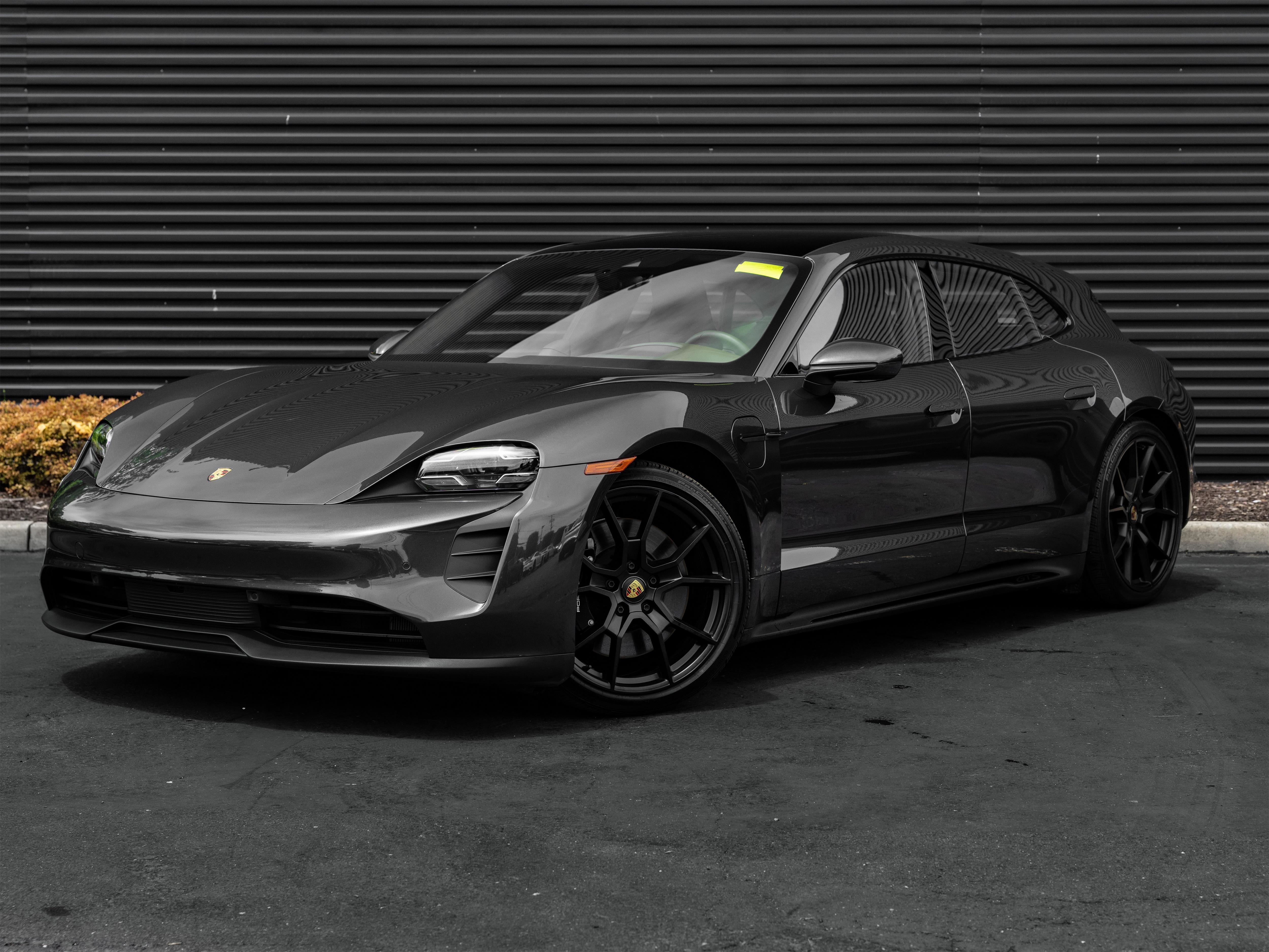 2023 Porsche Taycan
