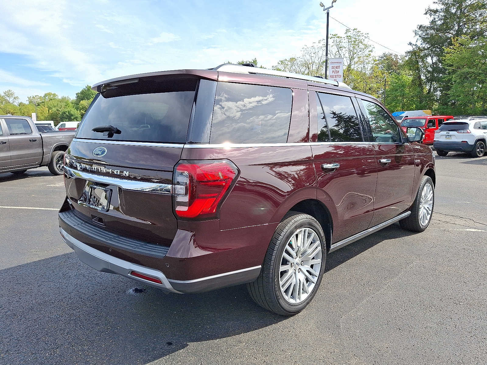 2024 Ford Expedition Limited photo 6