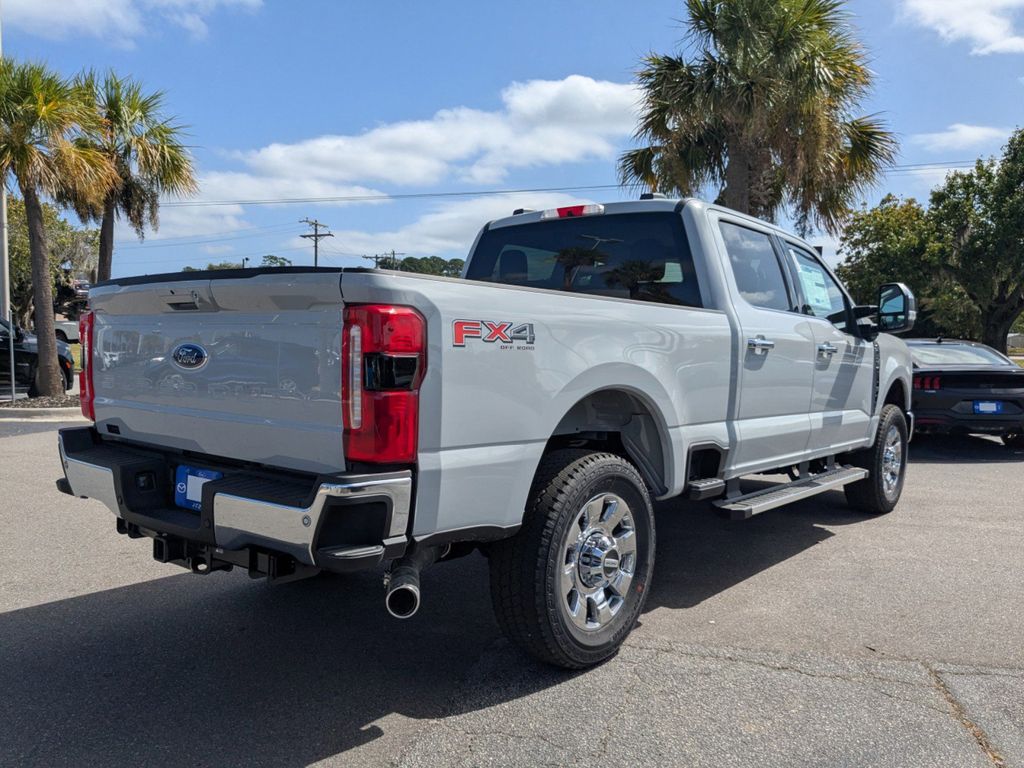 2026 Ford F-250 Lariat photo 4