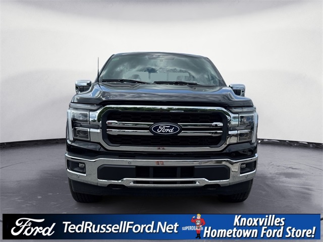 2025 Ford F-150 Lariat photo 2