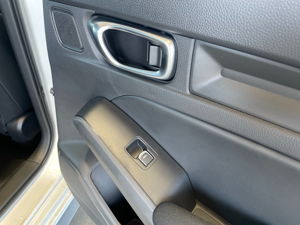 2025 Honda Civic Sport photo 21