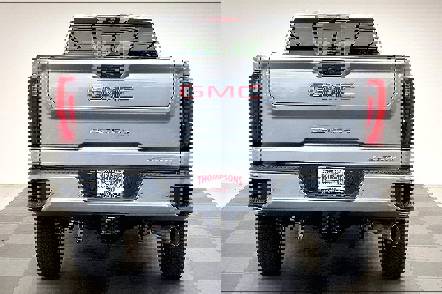 2025 Gmc Sierra 3500 HD Denali photo 3