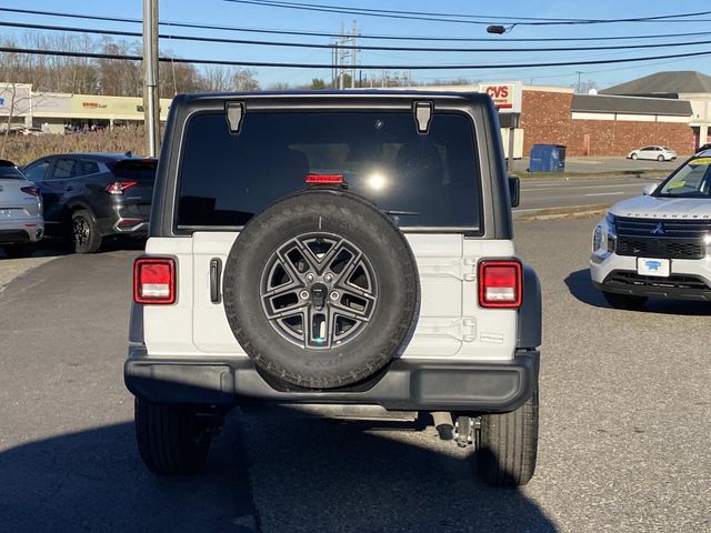 2025 Jeep Wrangler Sport S photo 3