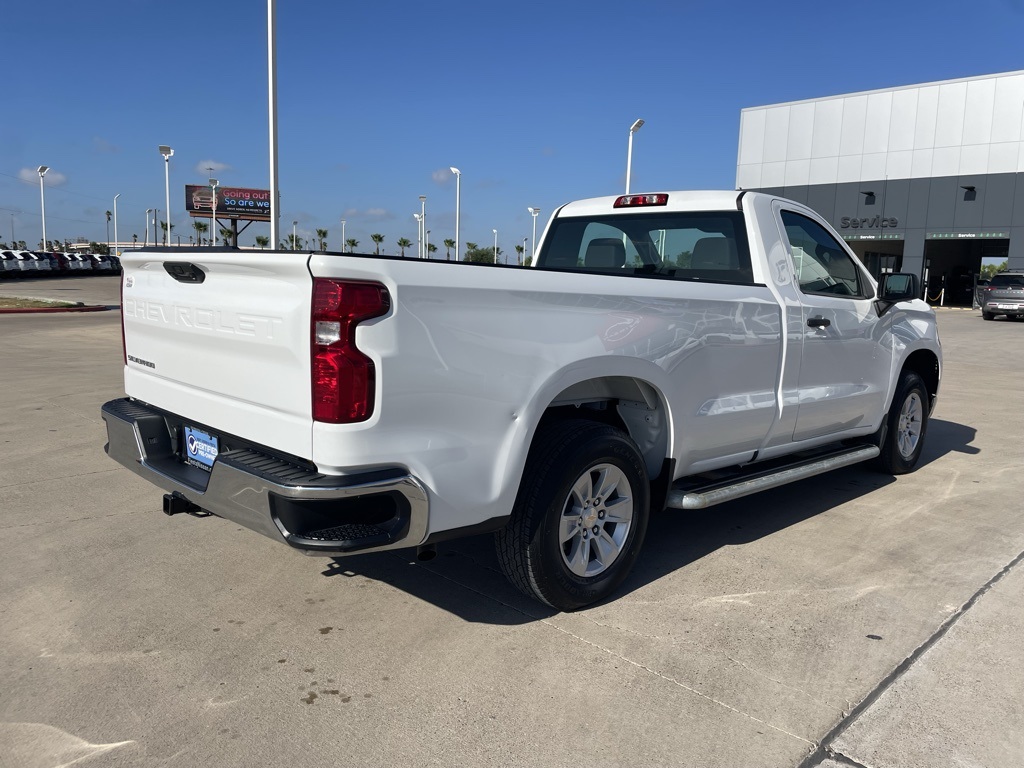 2024 Chevrolet Silverado 1500 photo 3