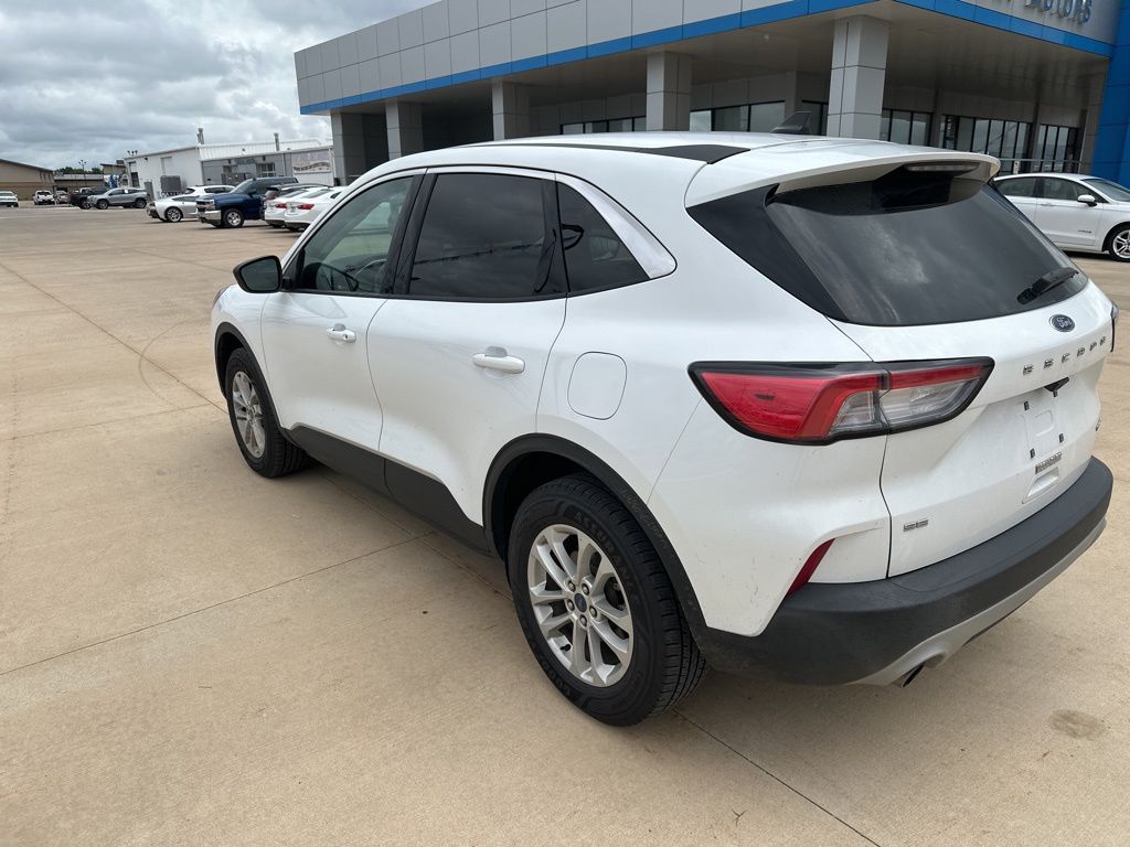 2022 Ford Escape SE photo 12