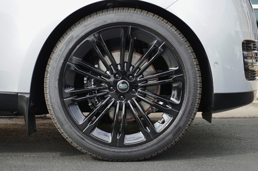 2025 LAND ROVER RANGE ROVER - Image 8