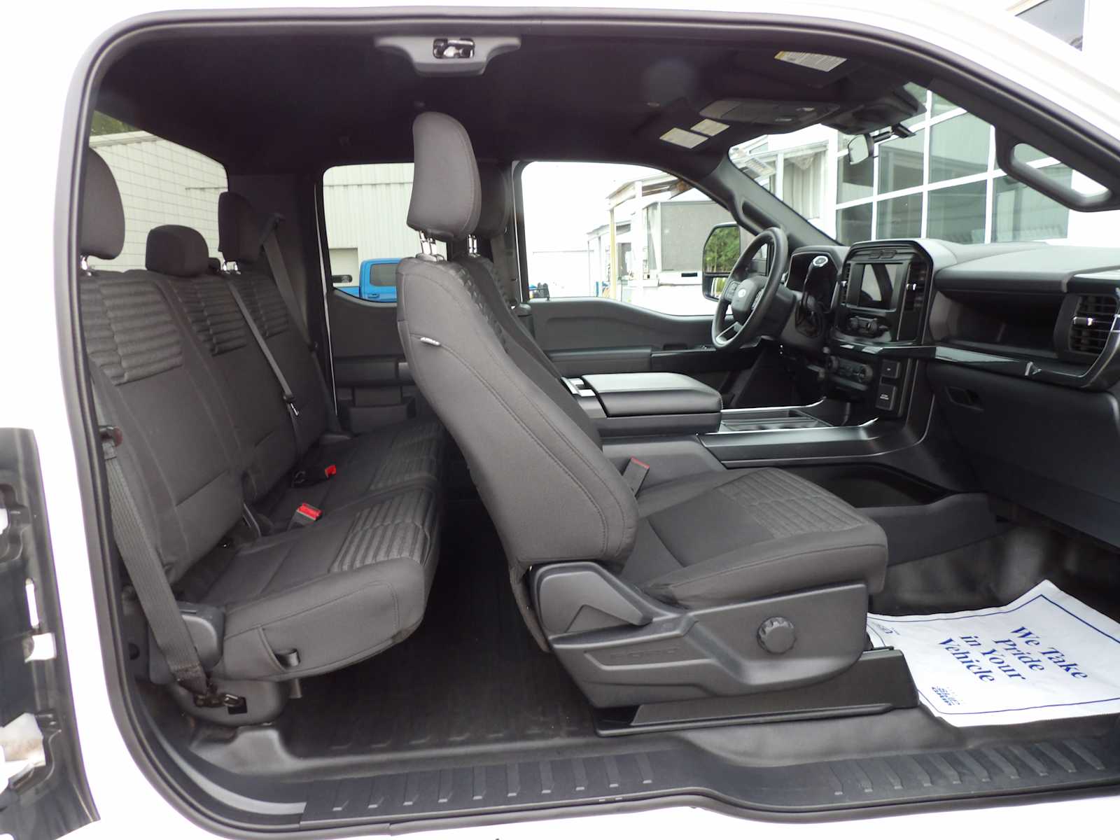 2022 Ford F-150 XL photo 16