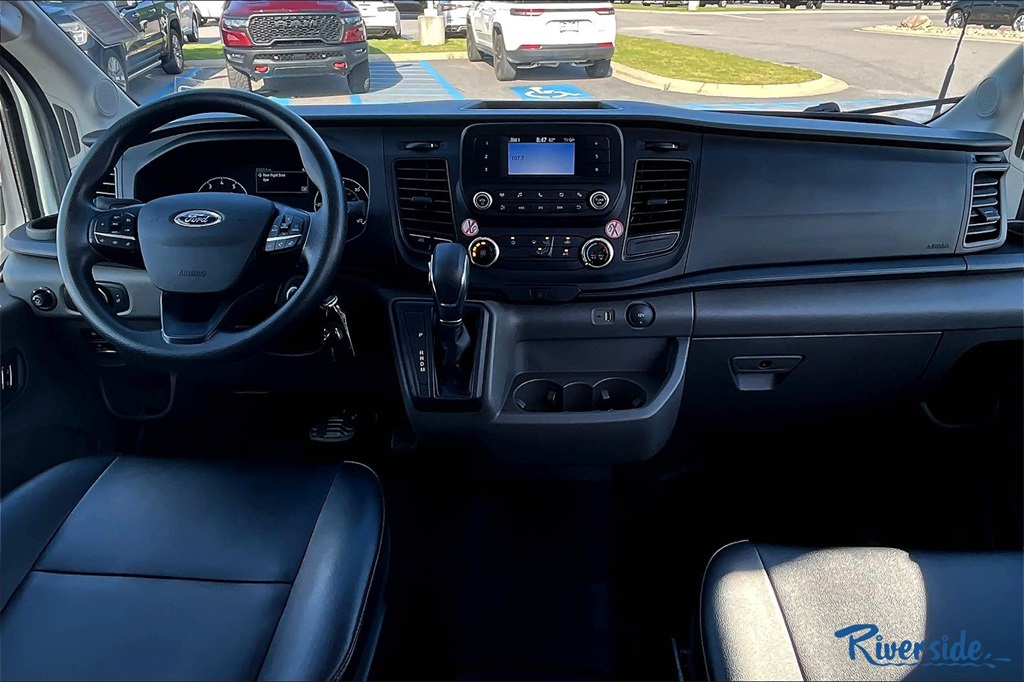 2023 Ford Transit photo 4